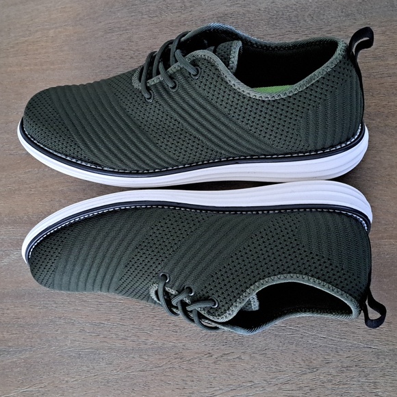 Vance Co. The Novak Sneaker - Color: Olive - Size: Men 10 - Picture 7 of 9